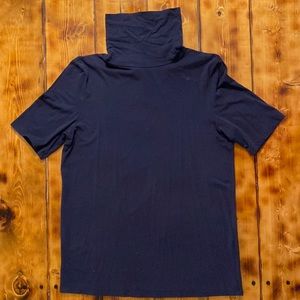 Turtleneck tee